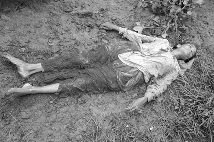 పిడుగుపాటుకు మహిళ మృతి