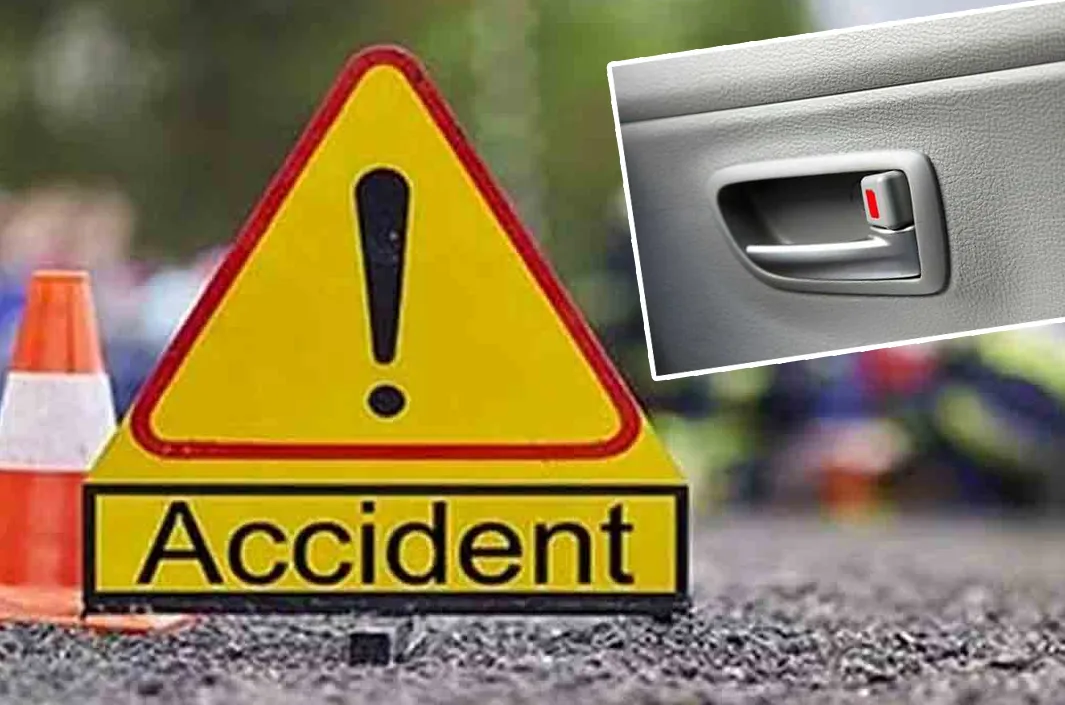 ఎల్బీనగర్‌లో రోడ్డుప్రమాదం... కారు డోర్లు లాక్ 