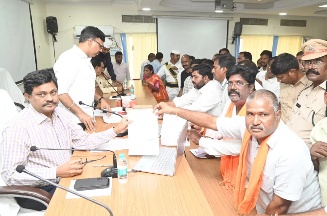 టీటీడీ కళ్యాణ మండపం భూమిని టీటీడీ పేరుతోనే మ్యుటేషన్ చేయాలి