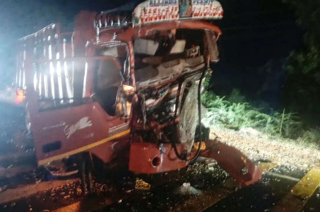 ఘోర రోడ్డు ప్రమాదం.. ఒకరు మృతి