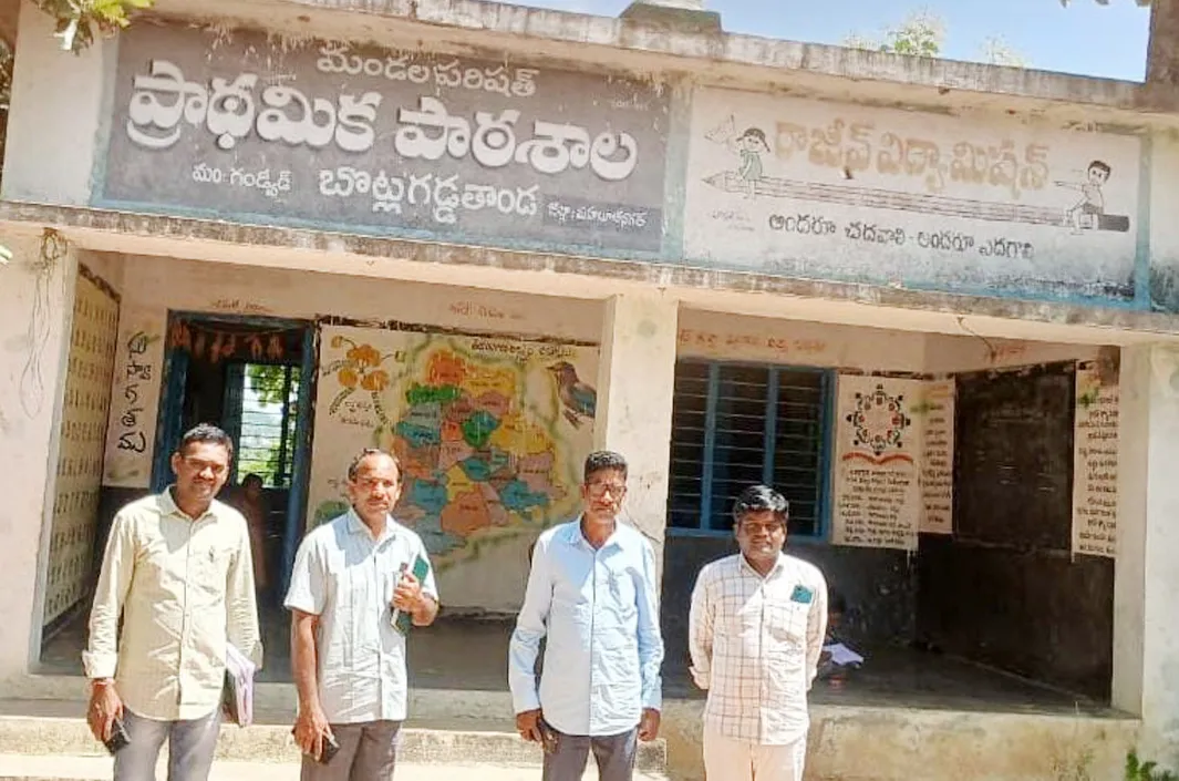 పాఠశాల భవనం ఆక్రమణపై విద్యాశాఖ అధికారుల స్పందన