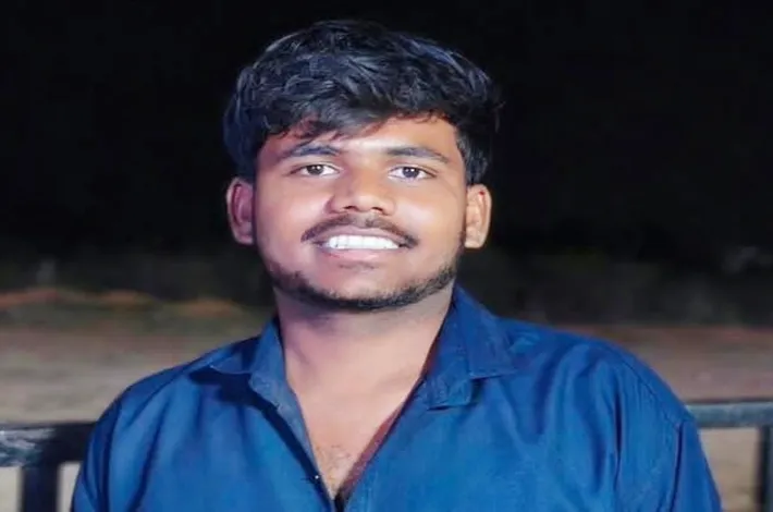 ఆర్టీసీ బస్సు ఢీకొని బీటెక్ విద్యార్థి మృతి