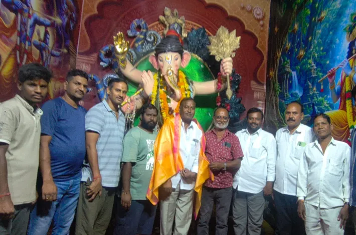 ప్రశాంత వాతావరణంలో నిమజ్జనం పూర్తి చేయండి