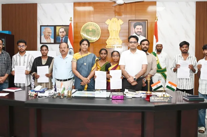కారుణ్య నియామకం కింద ఆరుగురికి ఉద్యోగాలు