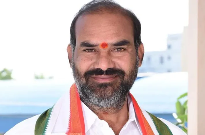 సీఎం తొలి అడుగే అద్భుతం