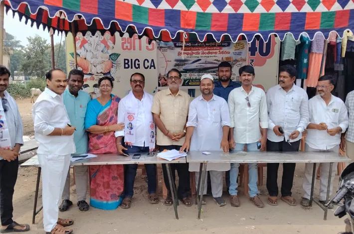 బుల్లెట్ రైలు మార్గం సాధన కోసం రెండో రోజు కొనసాగిన సంతకాల సేకరణ