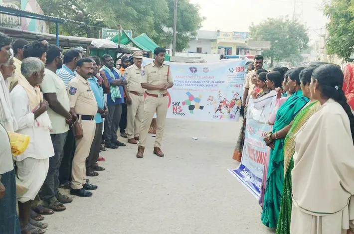 ప్రజలకు భద్రత.. పోలీసుల బాధ్యత