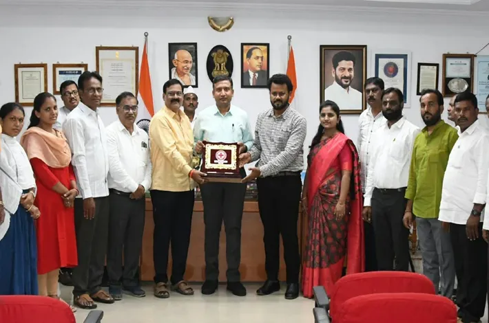 సమాజ సేవలో చురుగ్గా పని చేయాలి