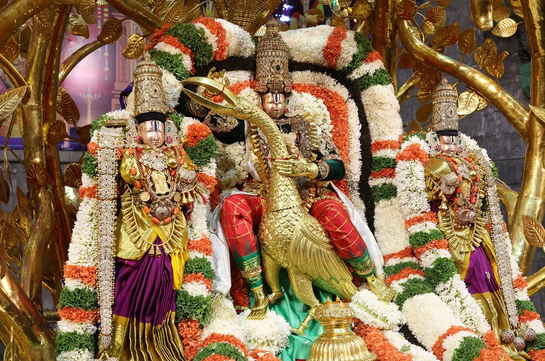 శ్రీవారి దర్శనానికి వెయిటింగ్ టైమ్ ఎంతంటే?