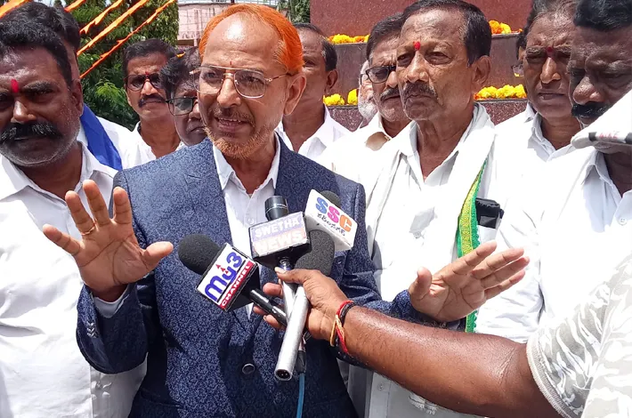 అంబేద్కర్‎పై కల్పిత పుస్తక కుట్రలు.. వారిపై కేసులు నమోదు చేయాలి