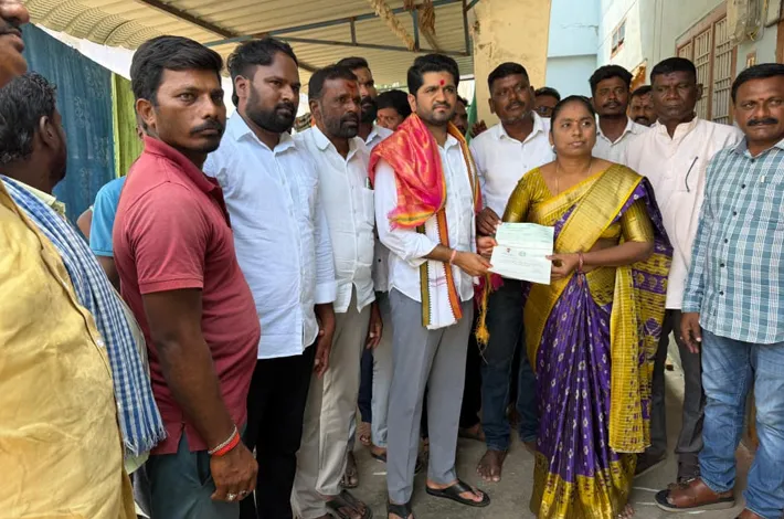 పేదలకు అండగా కాంగ్రెస్ ప్రభుత్వం