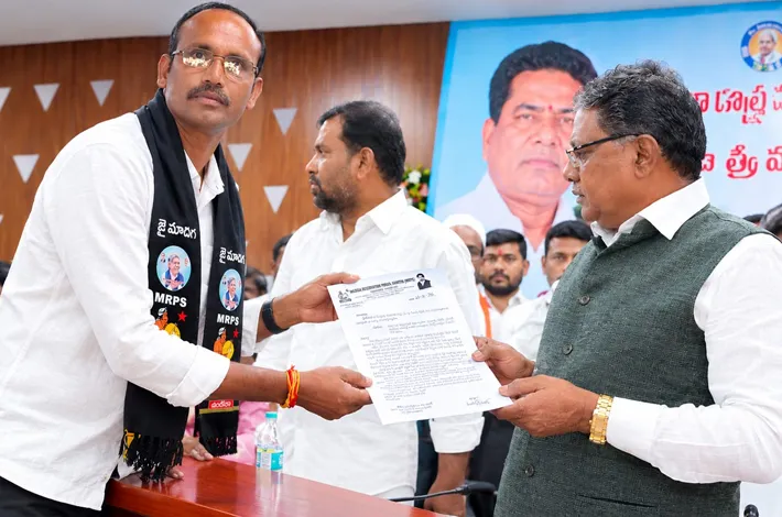 మణుగూరు మున్సిపాలిటీని పంచాయతీగా మార్చాలి