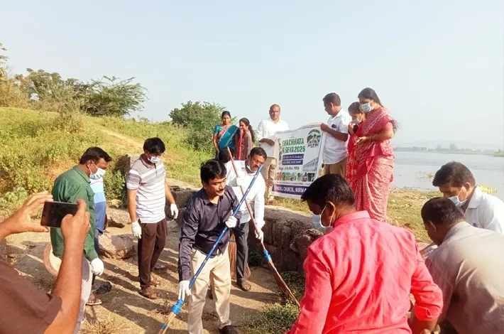 మున్సిపల్ ఆధ్వర్యంలో స్వచ్ఛతాహి సేవ 