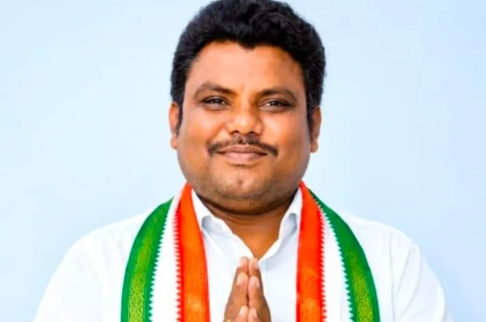సామాన్య కార్యకర్త కు దక్కిన అరుదైన గొప్ప గౌరవం