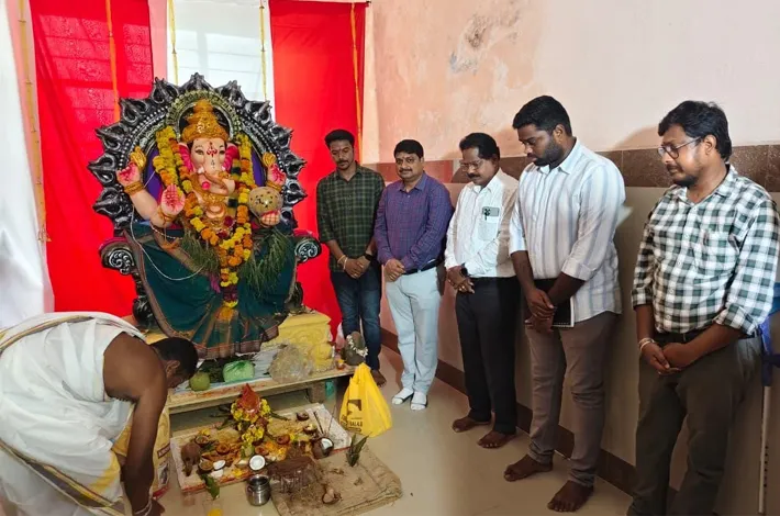 భూపాలపల్లి జిల్లా గణనాథుడికి సన్నిధిలో ఘనంగా కుంకుమ పూజలు 