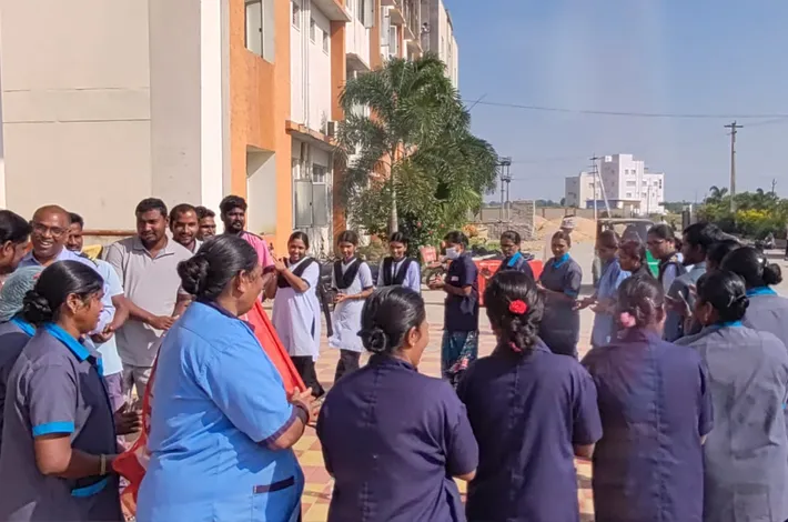 4 నెలలుగా నో శాలరీ..