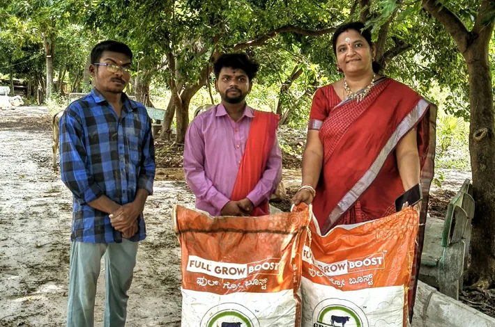 బర్త్‌డేకు భక్తి టచ్..గోశాలకు దానా బస్తాలు!