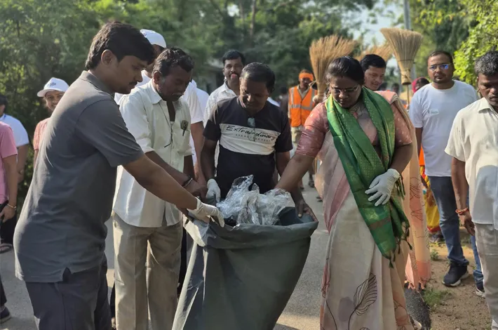 ఒక్క గంట .. క్లీన్, గ్రీన్ పాలమూరు!