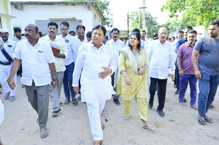 ఇంటిగ్రేటెడ్ స్కూల్ స్థలం,  యంచ ఫిల్టర్ బెడ్ పరిశీలన