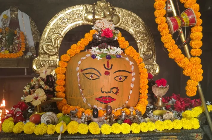దుర్గామాత రూపంలో గణపేశ్వరుడు