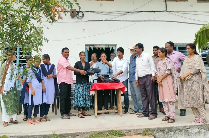 సకాలంలో సిలబస్ పూర్తి చేయాలి