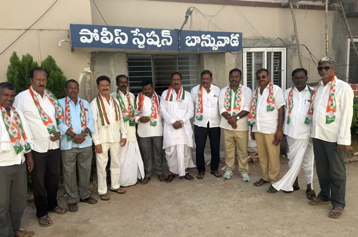 సీతక్క టూర్‌.. బాన్సువాడలో హీట్‌!