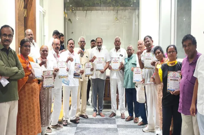 భారతీనగర్ క్రీడాకారులకు ఆదర్శ్ రెడ్డి అభినందనలు