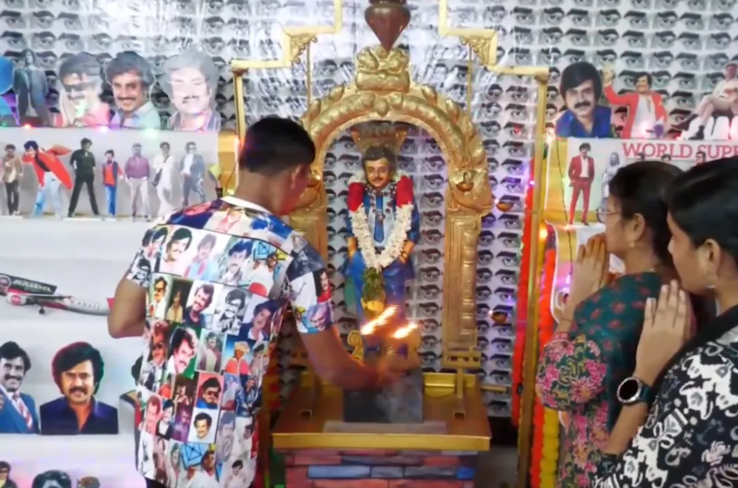 గుడి గుడిలో రజనీ జాతర