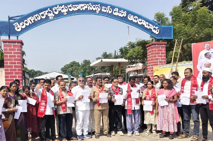 జిల్లా ఆర్టీసీలో ఎన్నికల సందడి