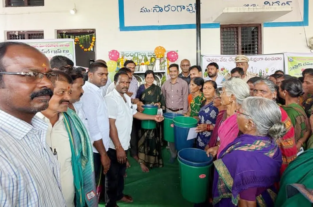 ఆలూరులో ప్లాస్టిక్ నిషేధం