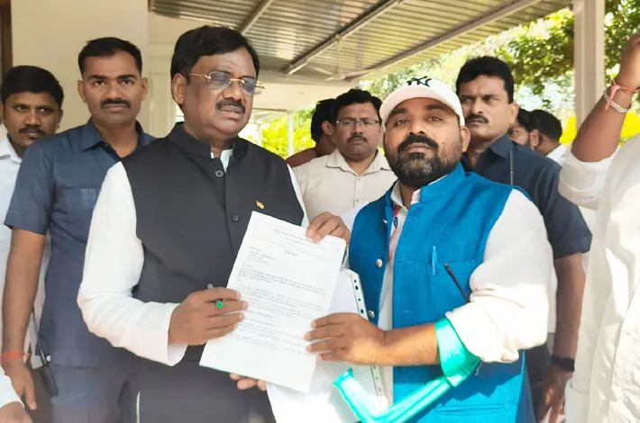 ఏజెన్సీ ఎస్సీల హక్కులు కాపాడాలి..