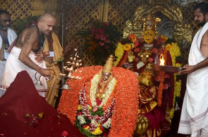 ఇంద్రకీలాద్రిపై అమ్మవారి వైభవం