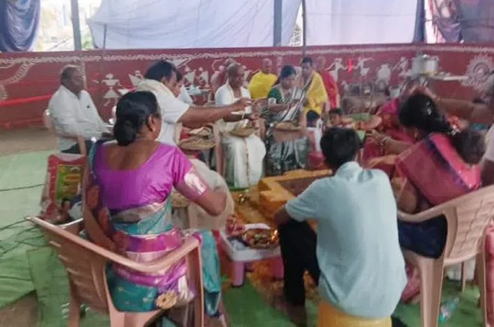 దుర్గ దేవి వద్ద చండీ యాగం