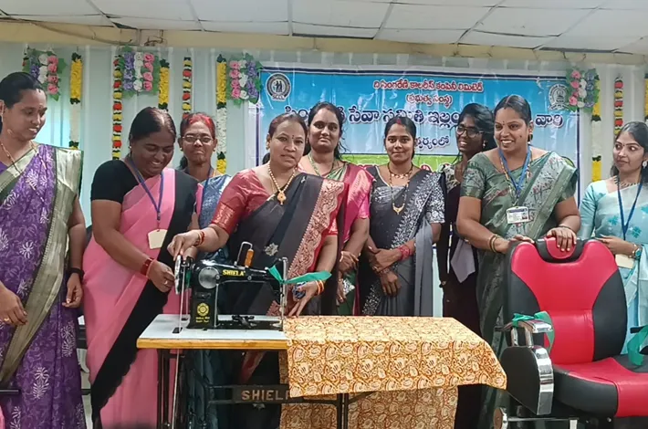 మహిళలకు స్వయం ఉపాధే లక్ష్యం