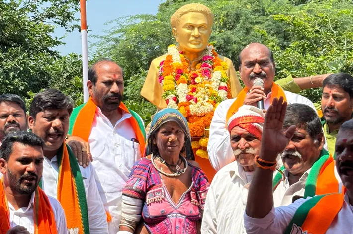అమర్‌ హై.. షోయబుల్లా ఖాన్‌..