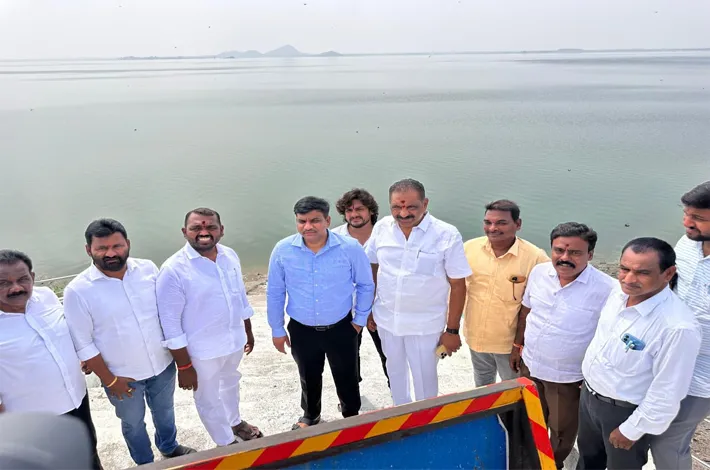నిమజ్జన ఘాట్లలో ముమ్మర ఏర్పాట్లు