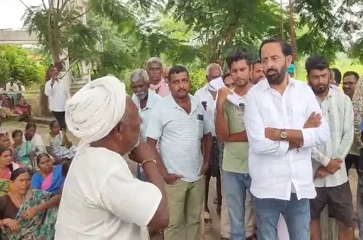 నారాయణపూర్ బాధితులను పట్టించుకోకపోవడం సిగ్గుచేటు
