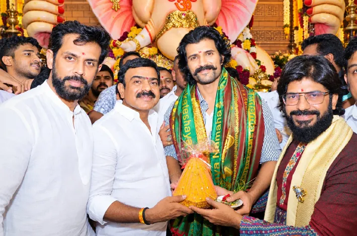 బాలాపూర్ గణనాథుడికి ప్రత్యేక పూజలు