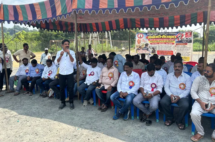 జర్నలిస్టుల ఇండ్ల స్థలాల హామీ నెరవేరేది ఎన్నడు?