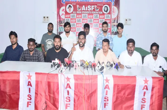 సర్ పేరుతో ఓట్ల చోరీ చేస్తున సీఈవో