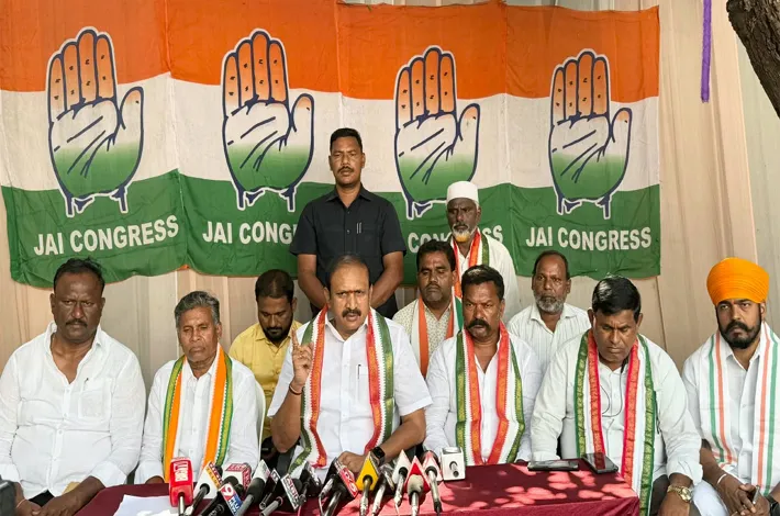 బీజేపీ, బీఆర్‌ఎస్‌ ది మ్యాచ్‌ ఫిక్సింగ్‌ రాజకీయం 