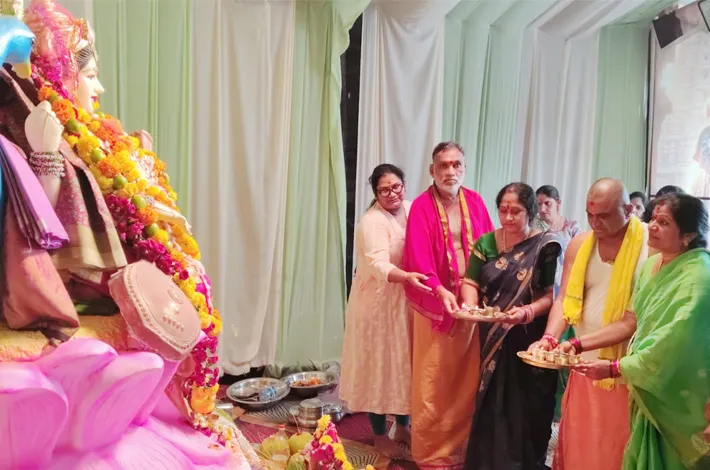 కాళికామాత అవతారంలో దర్శనమిస్తున్న అమ్మవారు
