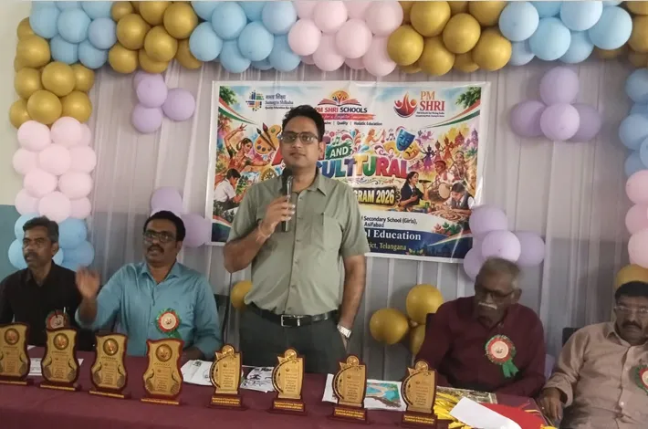 విద్యార్థుల ప్రతిభకు ఆర్ట్‌ అండ్‌ కల్చరల్‌ వేదిక