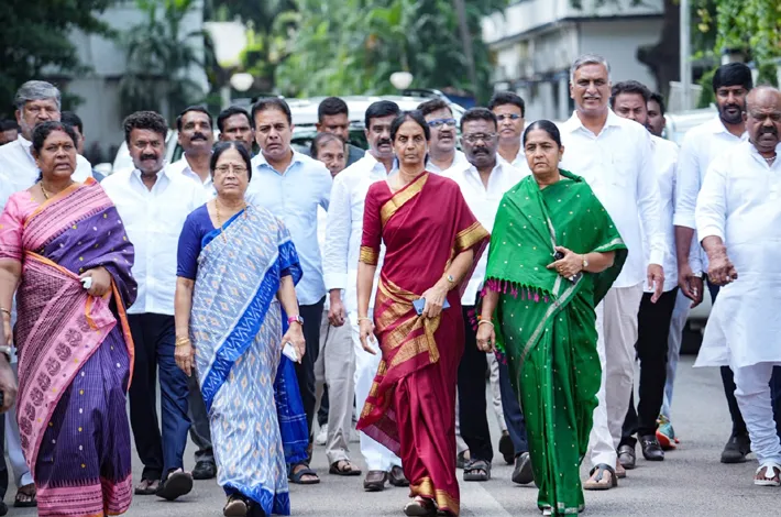 గవర్నర్‌కు ఆధారాలన్నీ చూపాం