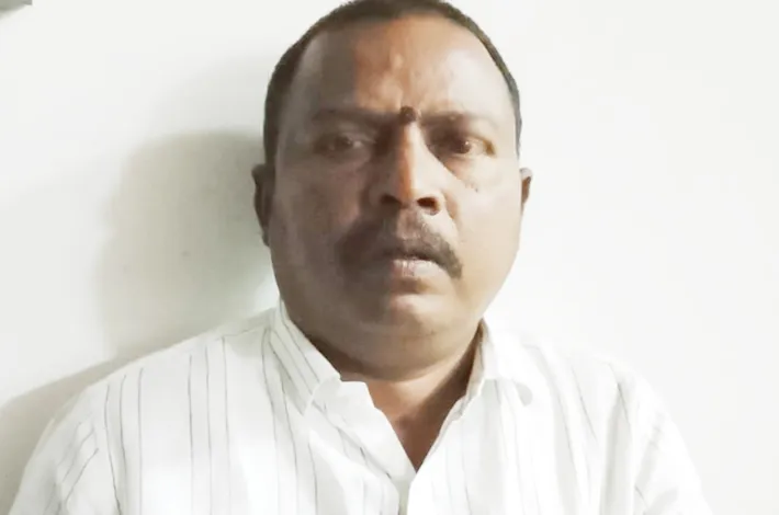 ప్రభుత్వ ఉద్యోగం పేరుతో మోసం..