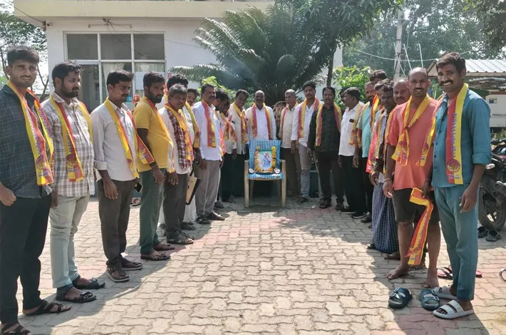 పాపన్నపేటలో ఘనంగా తెలంగాణ వీరుడు పండుగ సాయన్న జయంతి వేడుకలు