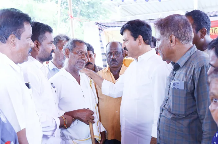 బాధిత కుటుంబాలకు అండగా ఉంటా