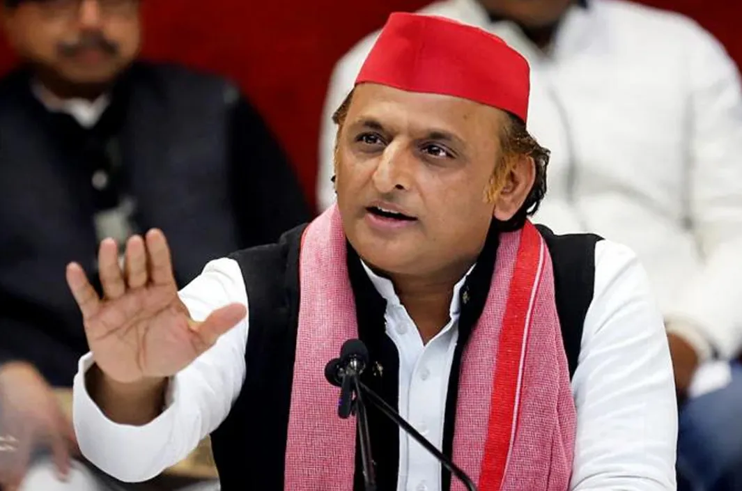 పాలిటిక్స్‌లో కొత్త టర్న్.. అఖిలేష్ కీలక ప్రకటన