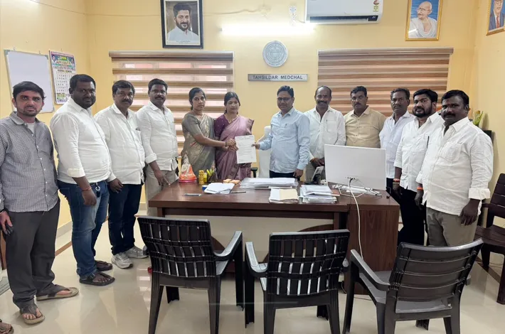 నూతన్ కల్-శ్రీరంగవరం నక్షా రోడ్డును ఏర్పాటు చేయాలని తహసీల్దార్ కు వినతి