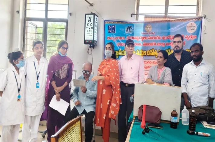 వయోవృద్ధులకు ఉచిత కంటి వైద్య శిబిరం